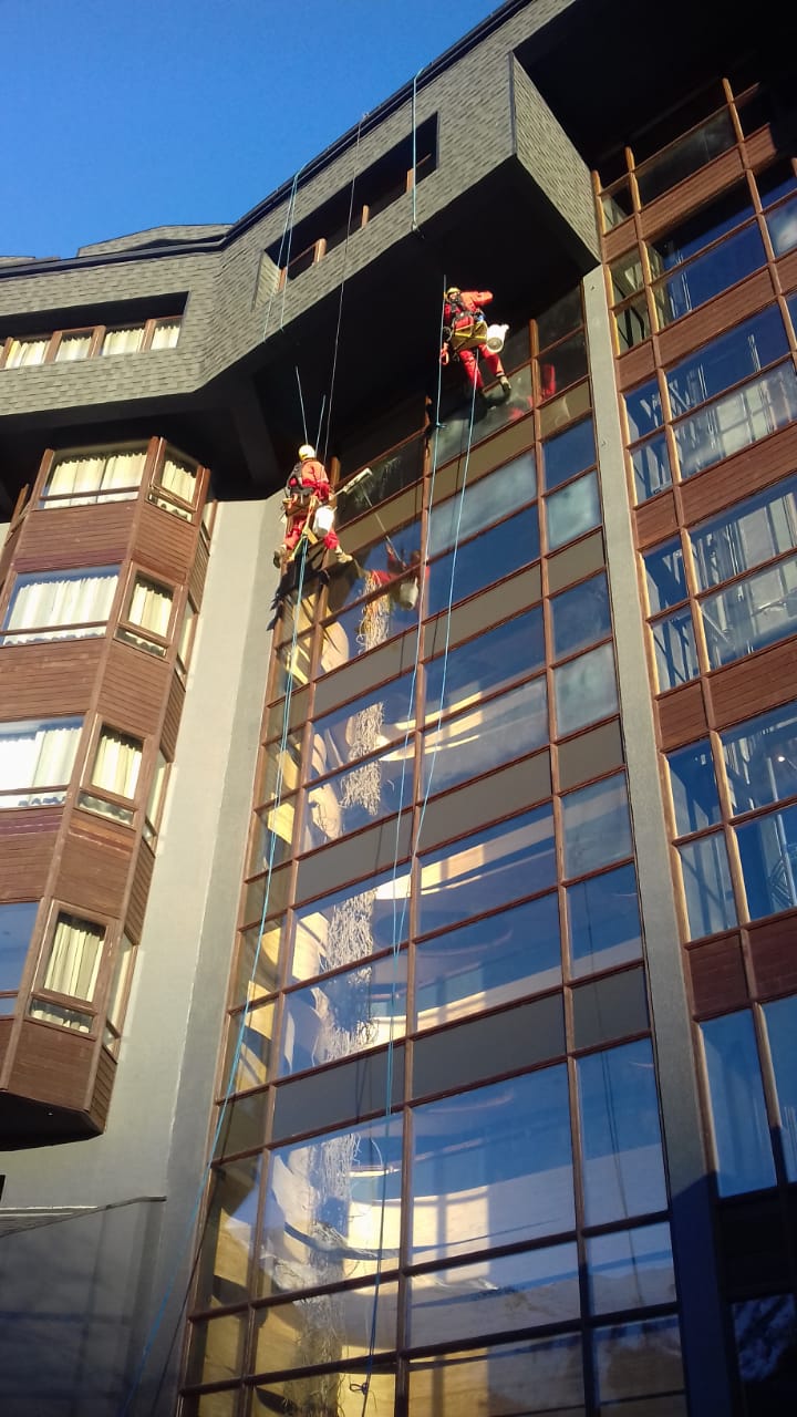 Trabajo en altura Sky Clear